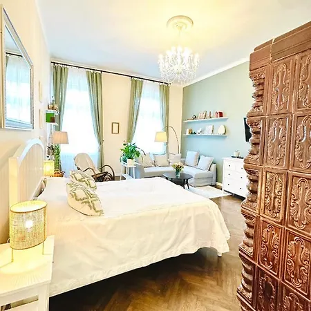 Appartement The Spot With Chair - Cozy Space Near Danube *