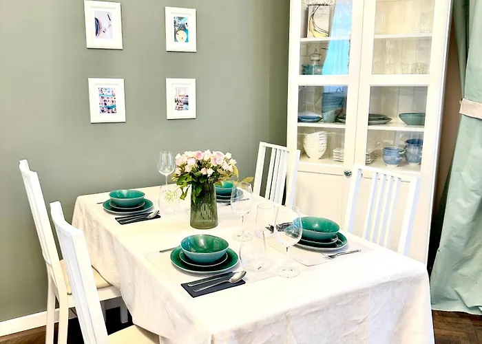 Апартаменты The Spot With Chair - Cozy Space Near Danube *