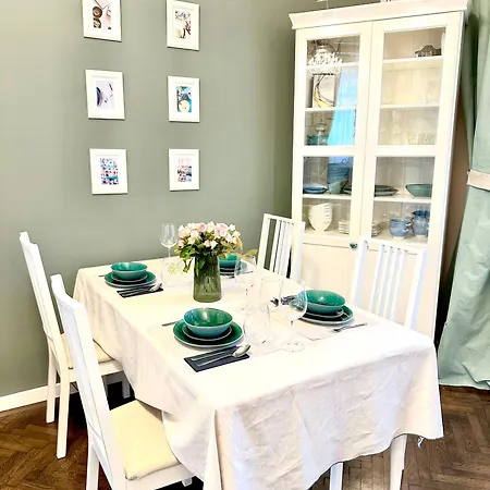 아파트 The Spot With Chair - Cozy Space Near Danube *